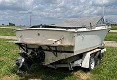 1976 Thunderbird Boat 23', row:2
