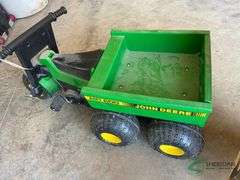 John Deere Pedal Gator with box