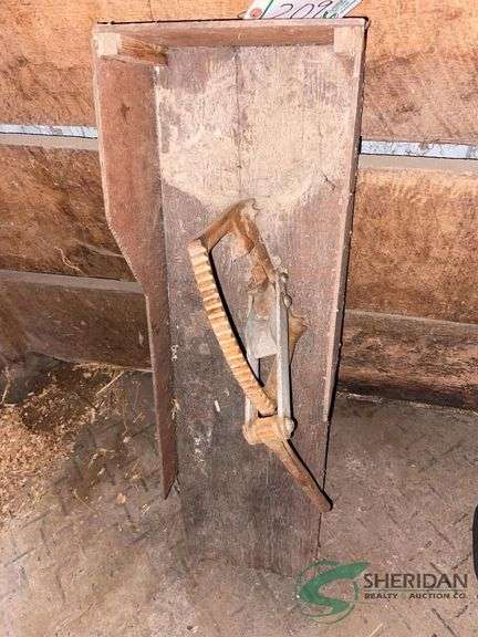 Walnut cracker vintage image