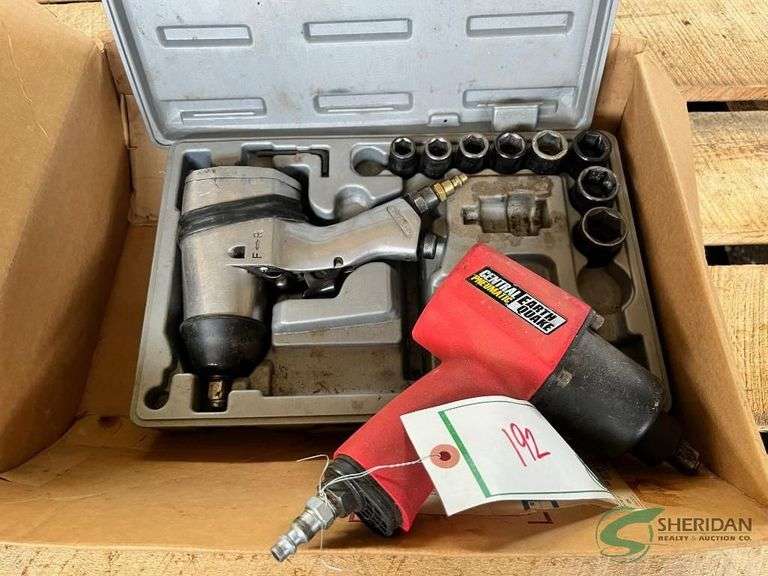 Pneumatic Impact Wrenches image