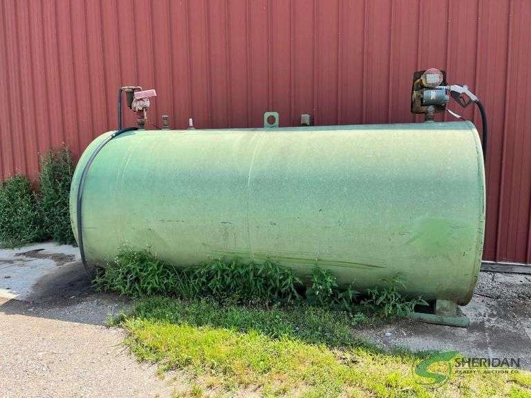 Double 500 gallon Diesel tank, (1 unit, 2 tanks, 2 pumps) image
