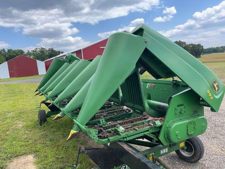John Deere 693 Corn Head, s/n - H00693x710535 , does not included head cart image