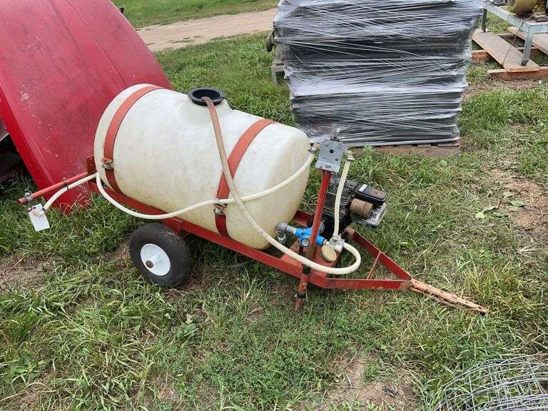 Pull behind sprayer, row:8 image
