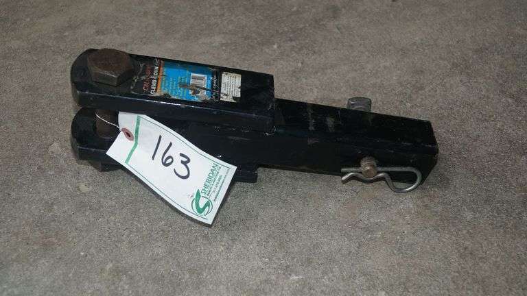 Receiver Hitch: Clevis Mount image