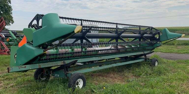 925 John Deere Bean head and cart, row:2 image