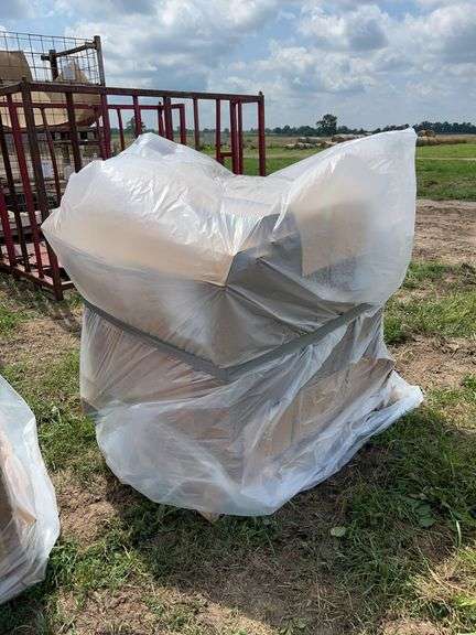 120 pieces of card board box 24" x 24", row:7 image