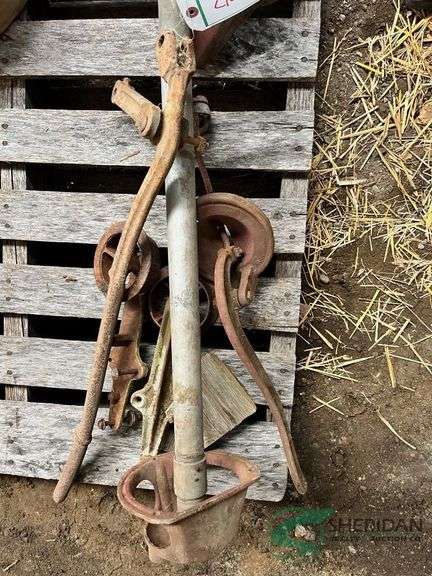 Vintage Jack Pump Parts image