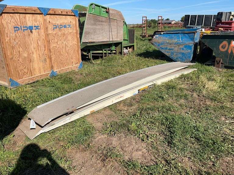 Pair of Malcher Manufacturing fiberglass ramps 16' 5,000 lbs. row:10 image