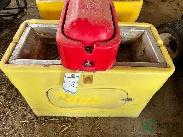 Richie Omni Fount 2 cattle waterer image