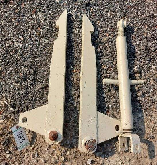 2 Point to 3 Point Adapter