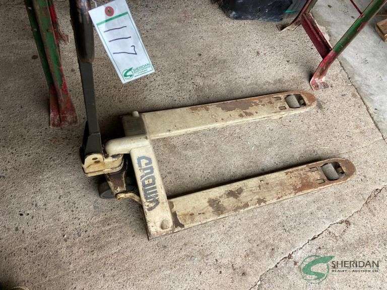 Pallet jack it settles image