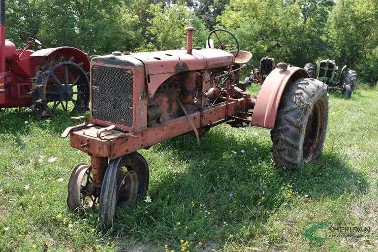 Narrow Front Tractor image