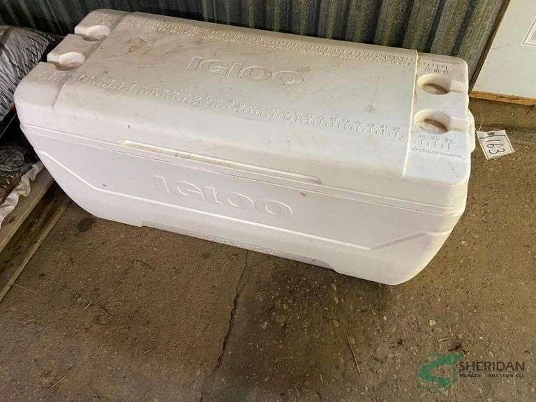 Igloo cooler image