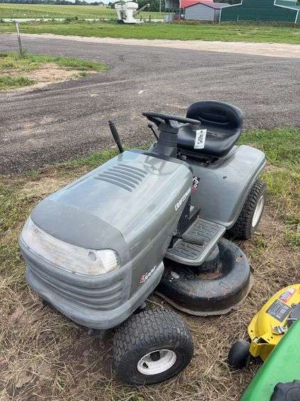 Craftsman LT1000 42" deck, row:4 image