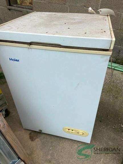 Chest Freezer image