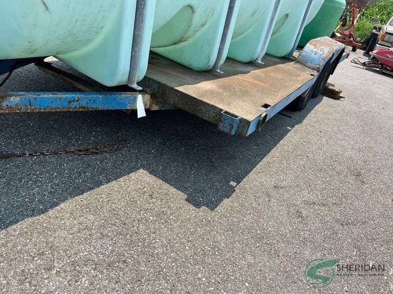 Tandem Axle Bale Wagon image
