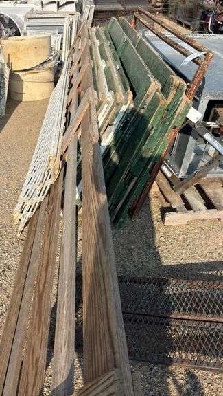 Assorted Gates image