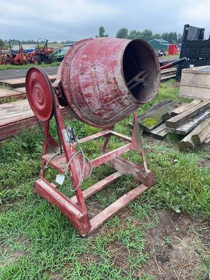 Fredonia Wis concrete mixer, row:5 image