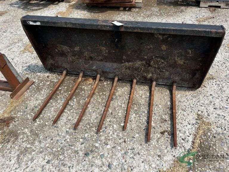 Manure Bucket, Universal Quick Attach image