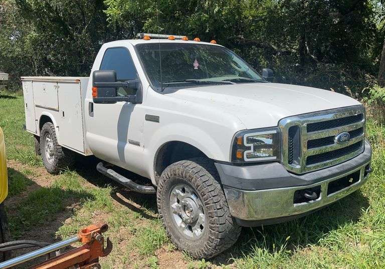 2007 Ford F-350, K, Row:1 image