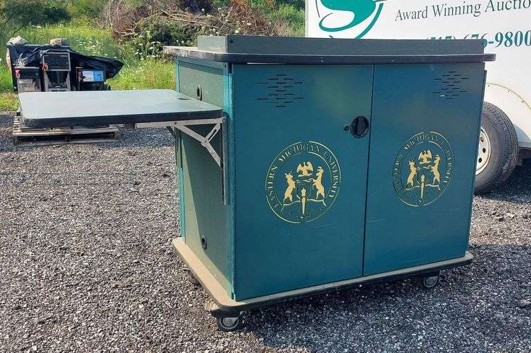 Eastern Michigan University Sound/Computer Cart image