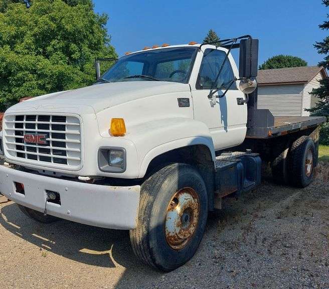 1997 GMC C6500 Flatbed Truck image