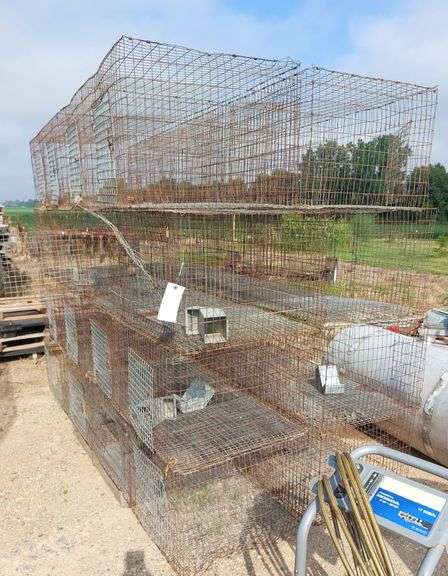 (8) Rabbit Cages image