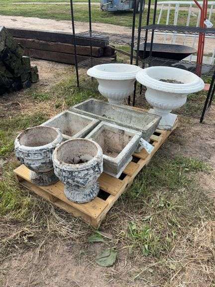 (7) Cement planters, row:6 image