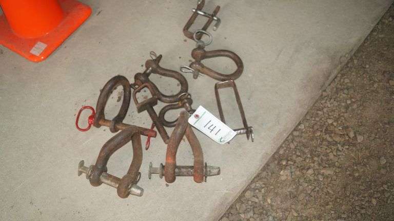 Assorted Clevises image