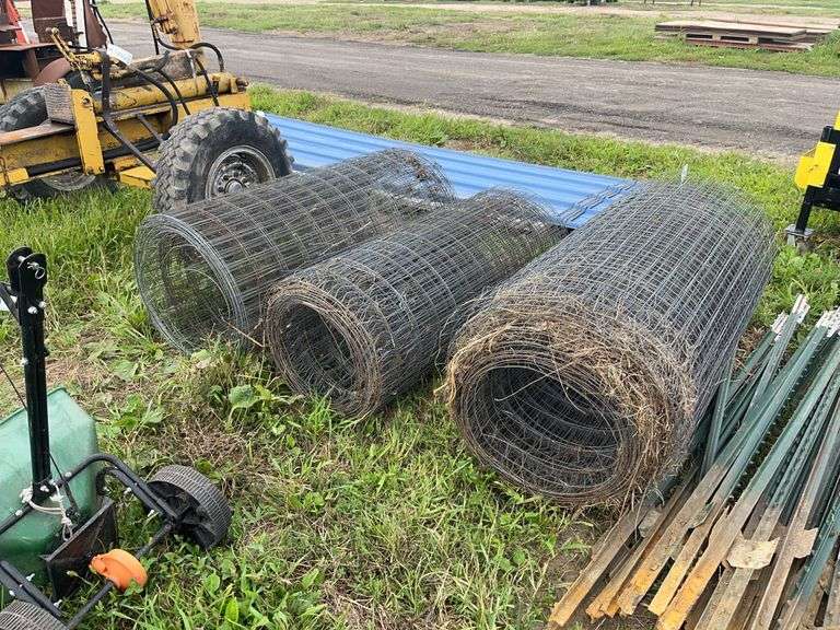 (3) rolls of farm fencing, row:4 image
