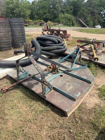 Blue brush hog, row:6 image