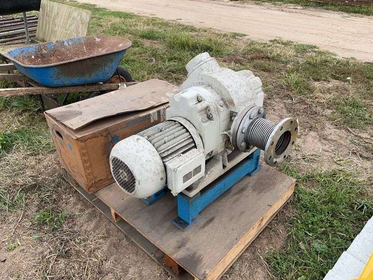 Blower, row:8 image