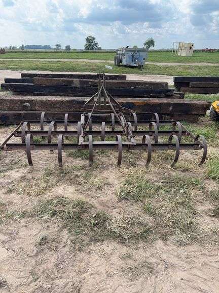 3 pt. spring tooth drag, row:6 image