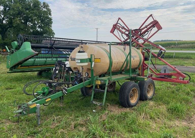 Great plains 500 gallon sprayer, M, row:2 image