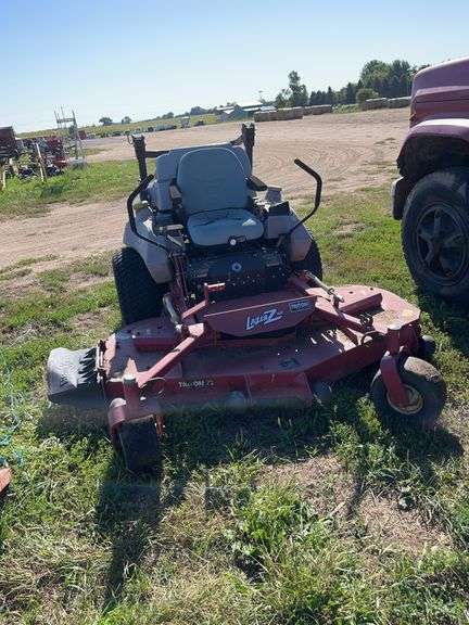 Exmark zero turn lawn mower, row:10 image