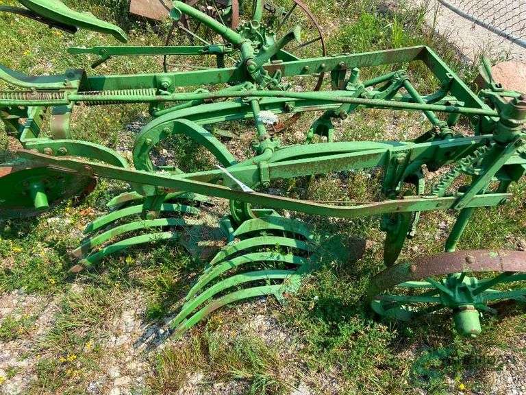 John Deere 2 bottom plow image