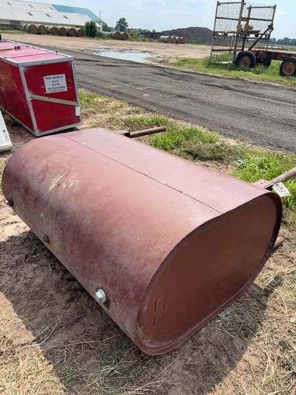250 gallon fuel tank, row:4 image