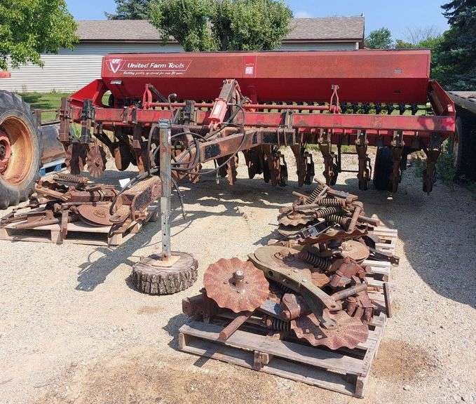 UFT Grain Drill image