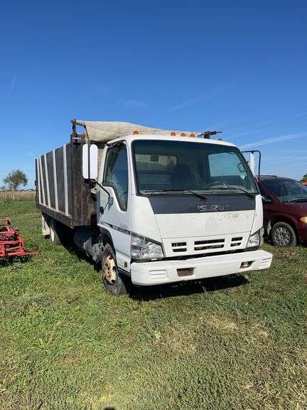 2007 Isuzu Stake Truck, K, row:10 image