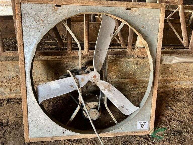 Apex 36 inch Barn Fan image