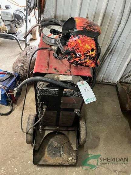 Lincoln Power Mig Welder image