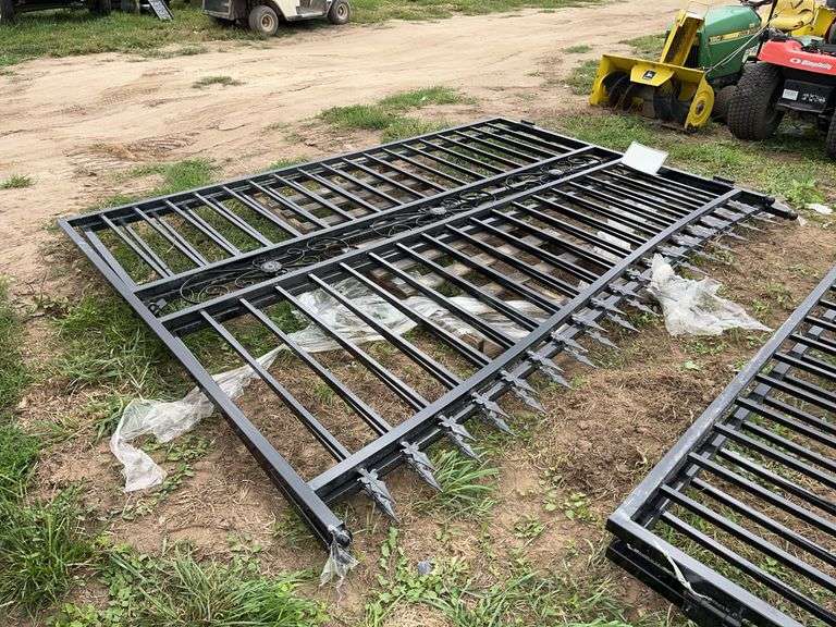 20' designer wrought iron gate, row: 9 image