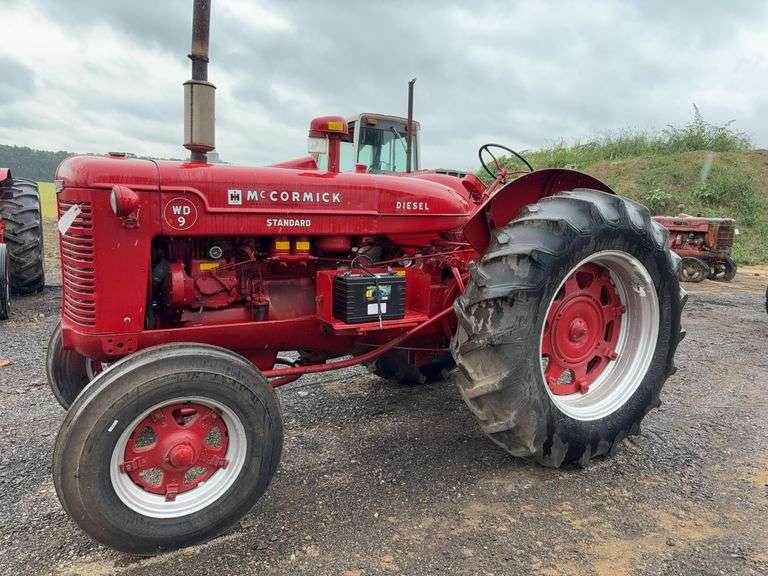 McCormick WD -9 Wheatland Standard Diesel Tractor image