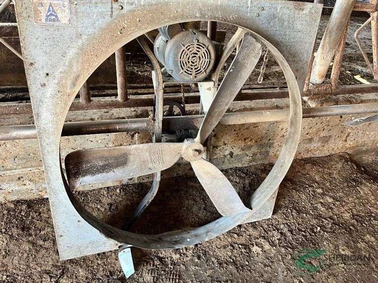 Apex 36 inch Barn Fan image