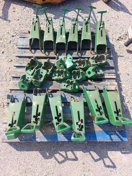 John Deere Closing Wheel Assemblies image
