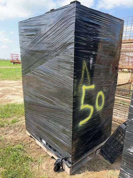 (50) plastic crates 213" L x 16" W x 7" H, row:7 image