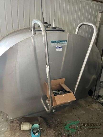 Mueller Bulk Tank image