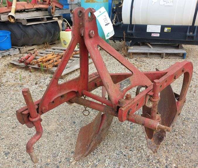 Dearborn 2-Bottom 3 Point Plow image