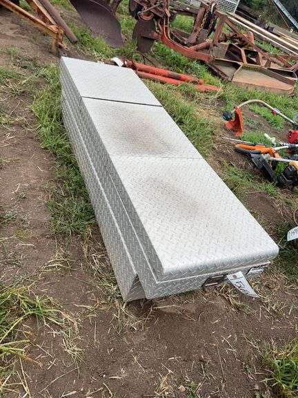 Diamond plate truck tool box, row:5 image