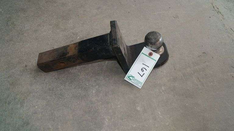Receiver Hitch: 2-5/16" Ball image